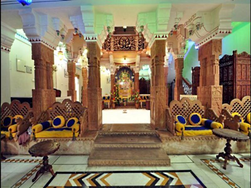 Shree Jagdish Mahal Heritage Hotel Удайпур Экстерьер фото