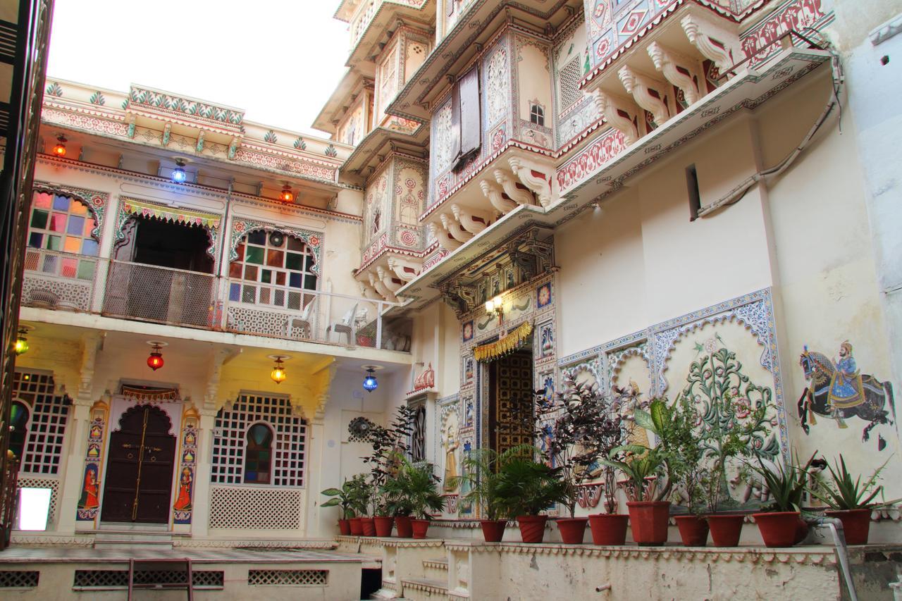 Shree Jagdish Mahal Heritage Hotel Удайпур Экстерьер фото