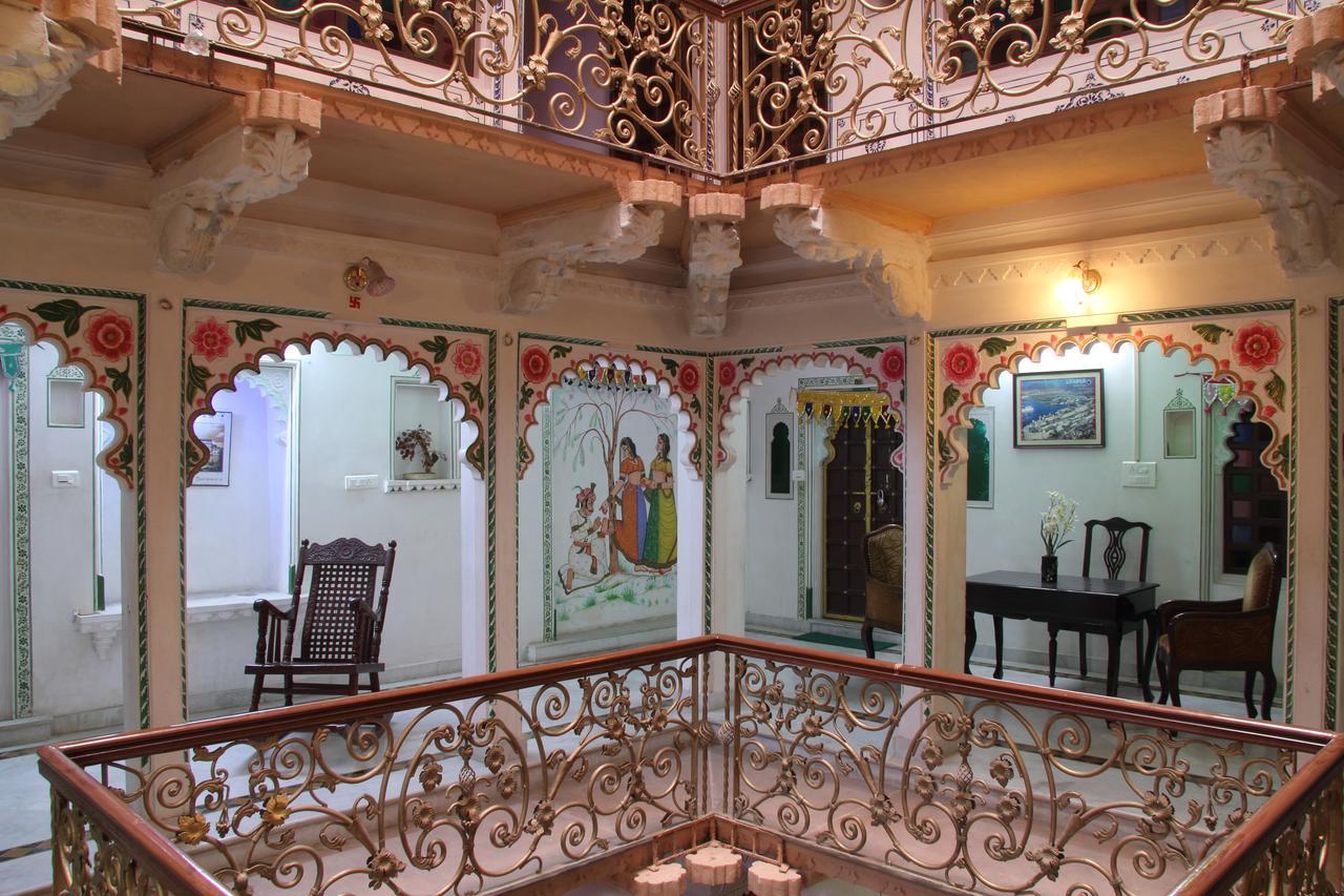 Shree Jagdish Mahal Heritage Hotel Удайпур Экстерьер фото