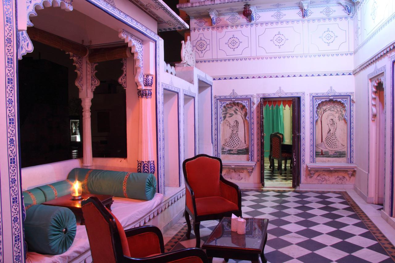 Shree Jagdish Mahal Heritage Hotel Удайпур Экстерьер фото