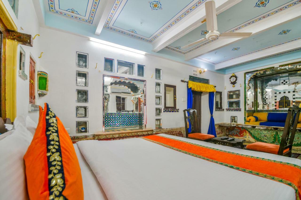 Shree Jagdish Mahal Heritage Hotel Удайпур Экстерьер фото