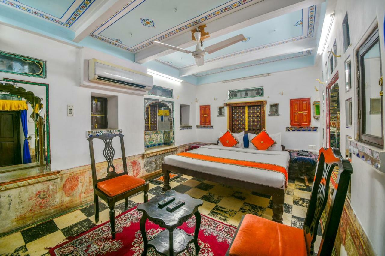 Shree Jagdish Mahal Heritage Hotel Удайпур Экстерьер фото